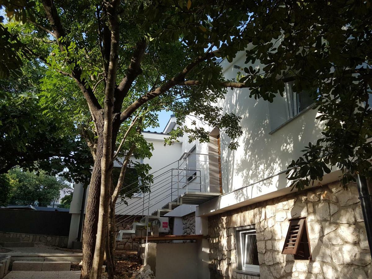Villa Ane 诺维·维诺多尔斯基 外观 照片